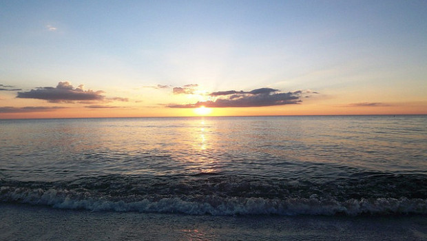 Barefoot Beach