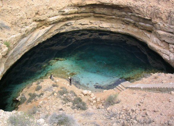 Cosa vedere in oman, la piscina naturale a sud di moscate Piscine naturali torino